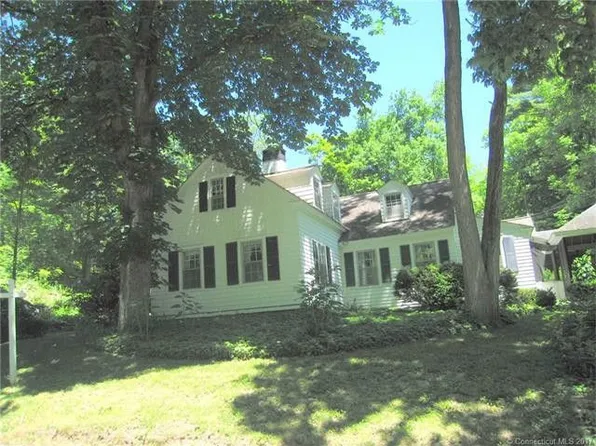 111 Riverton Rd APT 54, Winsted, CT 06098