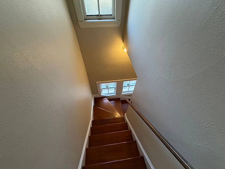 5 Santa Ana Ave — Photo 44
