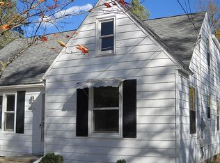 4214 Waldorf St, Kalamazoo, MI 49004