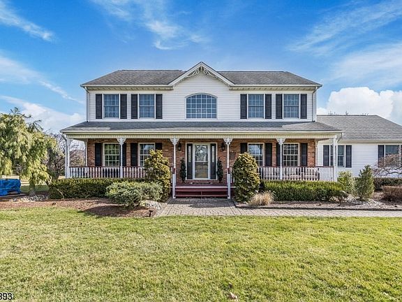 4th image of 1 Shipman Road