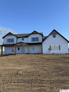 6561 Mill Rd, Lincoln, NE, 68517