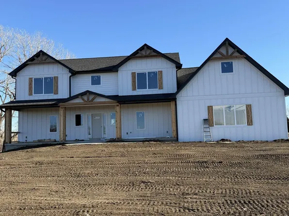 6561 Mill Rd, Lincoln, NE 68517