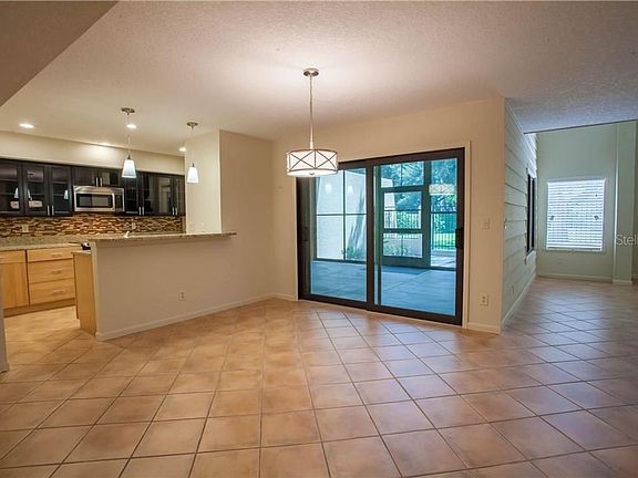 2nd image of 252 Balfour Dr