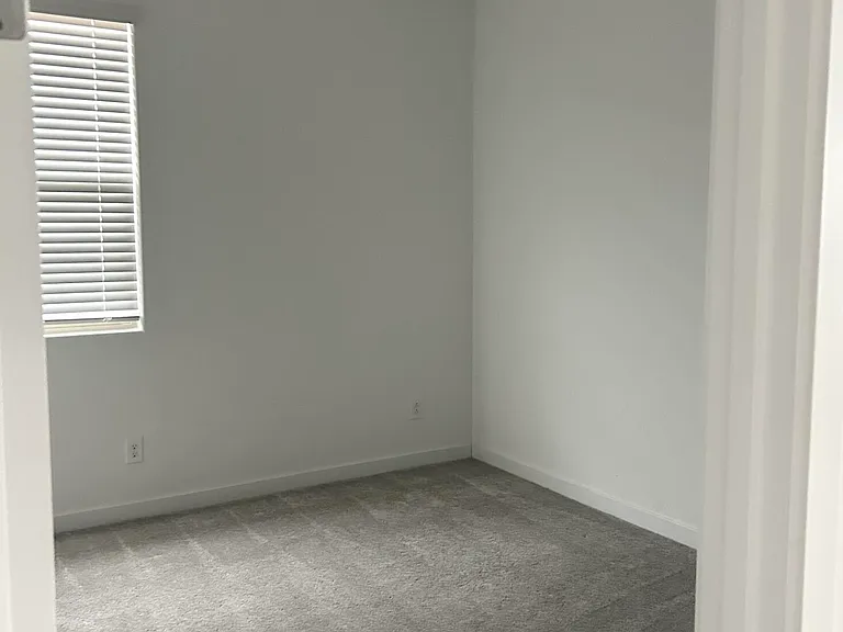2055 W Bramble Berry Ln — Photo 11