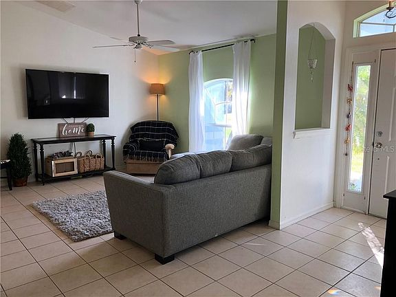 3rd image of 7400 W Price Blvd