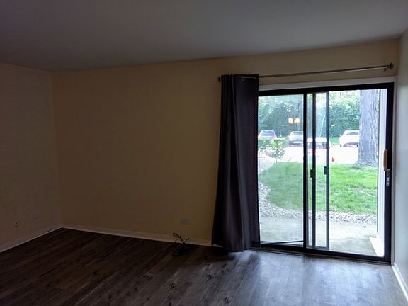3rd image of 7323 Blackburn Ave #L-104