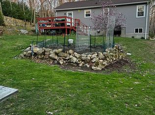 266 North Rd, Hopkinton, RI 02833