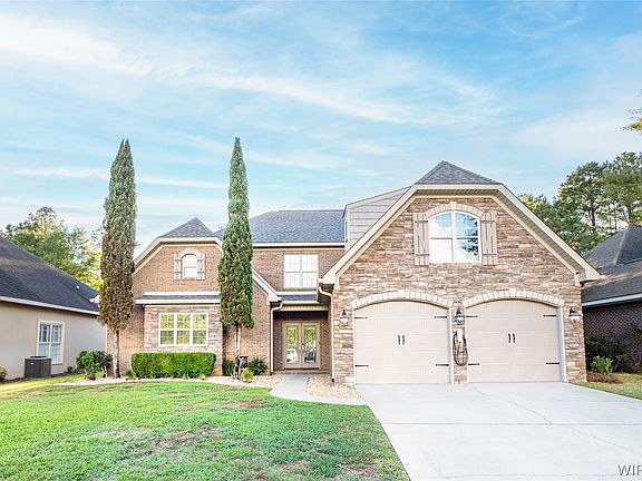 2nd image of 155 Rosemount Ct