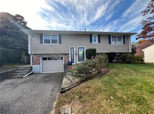 143 Vincent Ave, East Providence, RI 02914