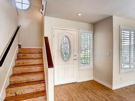 5th image of 1831 La Villa Dr