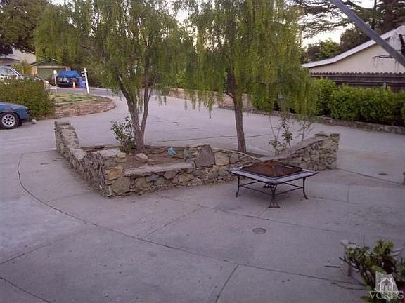 4th image of 748 Encino Pl