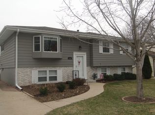 1224 Wedgewood Dr, Council Bluffs, IA 51503
