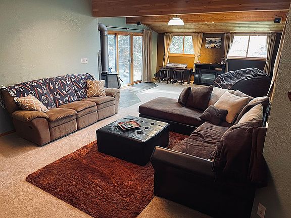 3rd image of 1266 Kootenai Ave