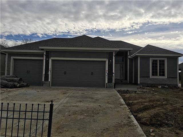 1st image of 3105 NE 92nd St
