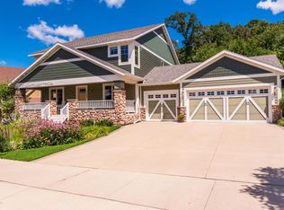 6568 Clarkia Dr NW, Rochester, MN 55901