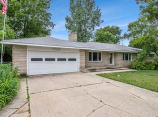 59663 Hazel Rd, South Bend, IN 46614