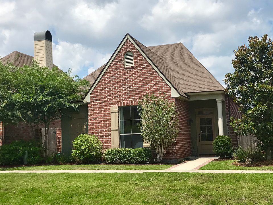 1st image of 303B Harbor Bend Blvd