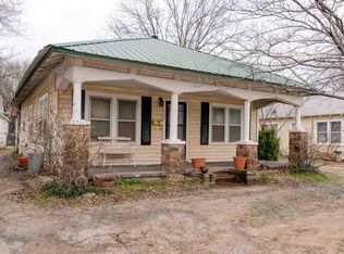 1722 S Perkins Rd, Stillwater, OK 74074