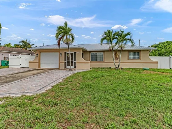 1821 52nd ST SW, NAPLES, FL 34116