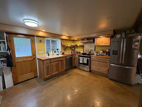 5th image of 314 NE 90th St #B
