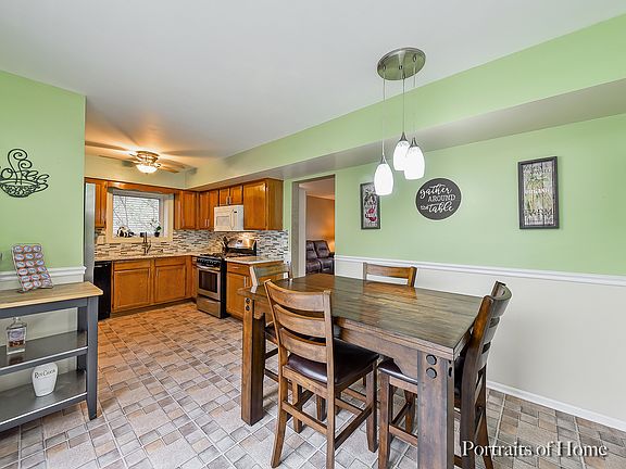 4th image of 3117 Quincy Ln