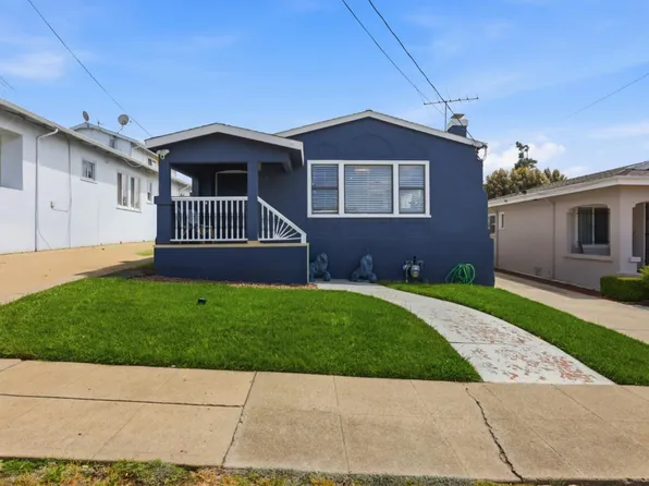 2468 Maxwell Ave, Oakland, CA 94601