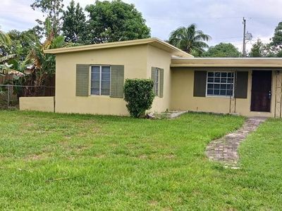 124 SE 10th Ave, Boynton Beach, FL, 33435