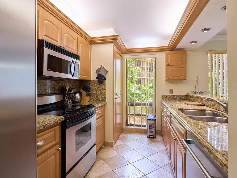 563 Brackenwood Pl — Photo 11