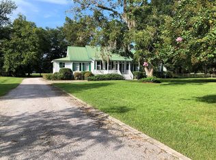 14 Stagecoach Rd, Seabrook, SC 29940