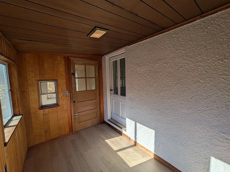 1516 Lee St — Photo 43