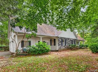 11620 Platten Rd, Lyndonville, NY 14098