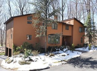 39 Lord Wm Penn Dr, Morristown, NJ