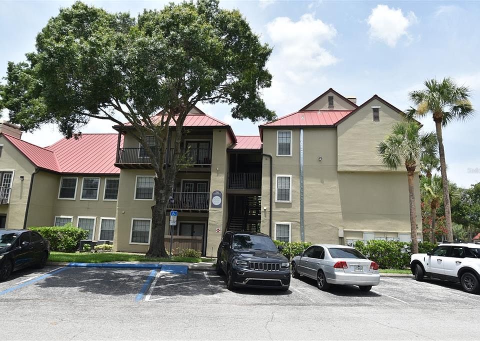 1st image of 216 Afton Sq Unit 206