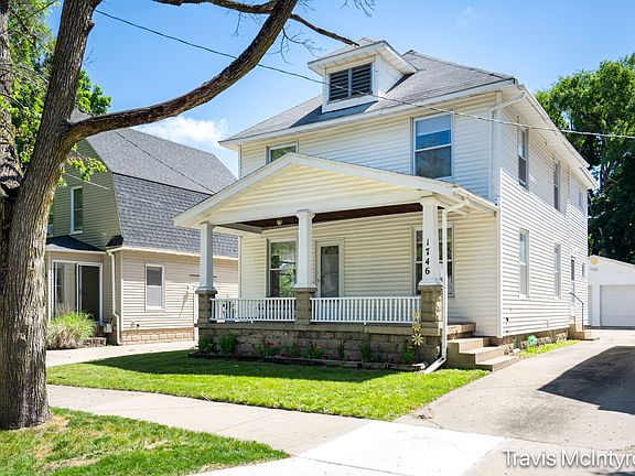 2nd image of 1746 Coit Ave NE