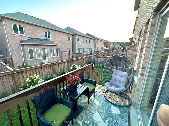 5th image of 3184 Meadow Marsh Cres