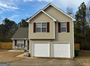 4261 Ward Bluff Ct, Ellenwood, GA 30294