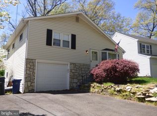 2456 Edgecomb Ave, Glenside, PA 19038