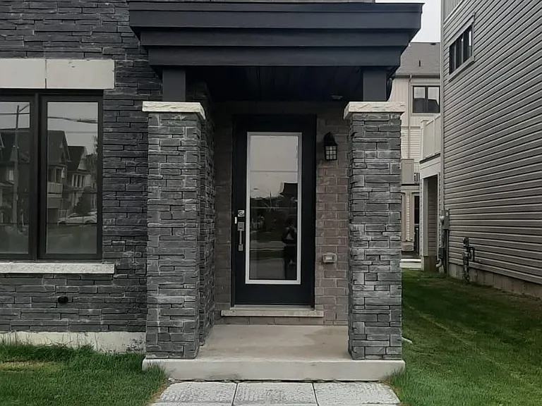 215 Melody Ln — Photo 1