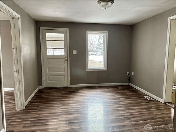 2nd image of 2811 Oletha Ave