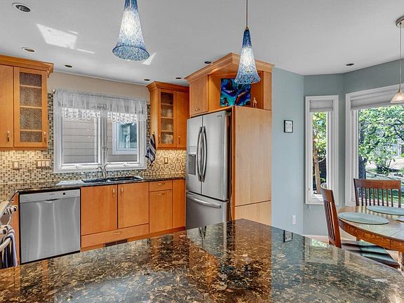 4th image of 5564 Stonewall Pl