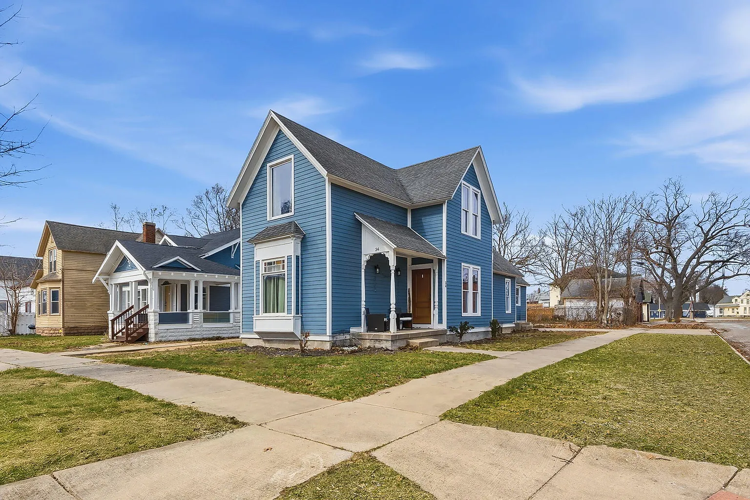 34 E Isabella Ave photo 1