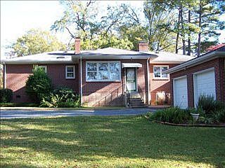 3rd image of 503 E Henrietta Ave