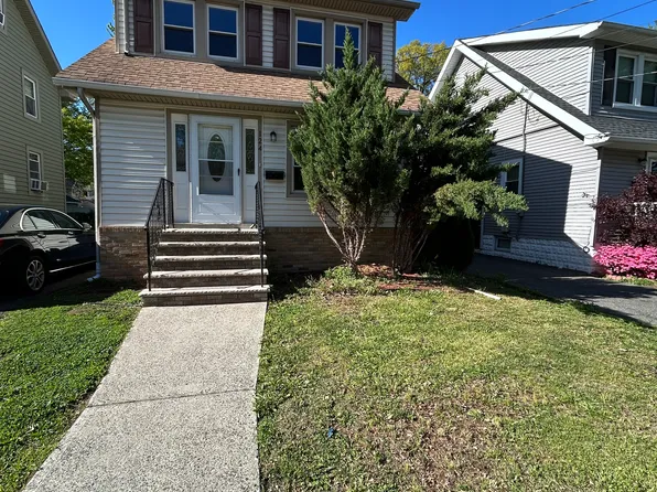 124 W 8th Ave, Roselle, NJ 07203