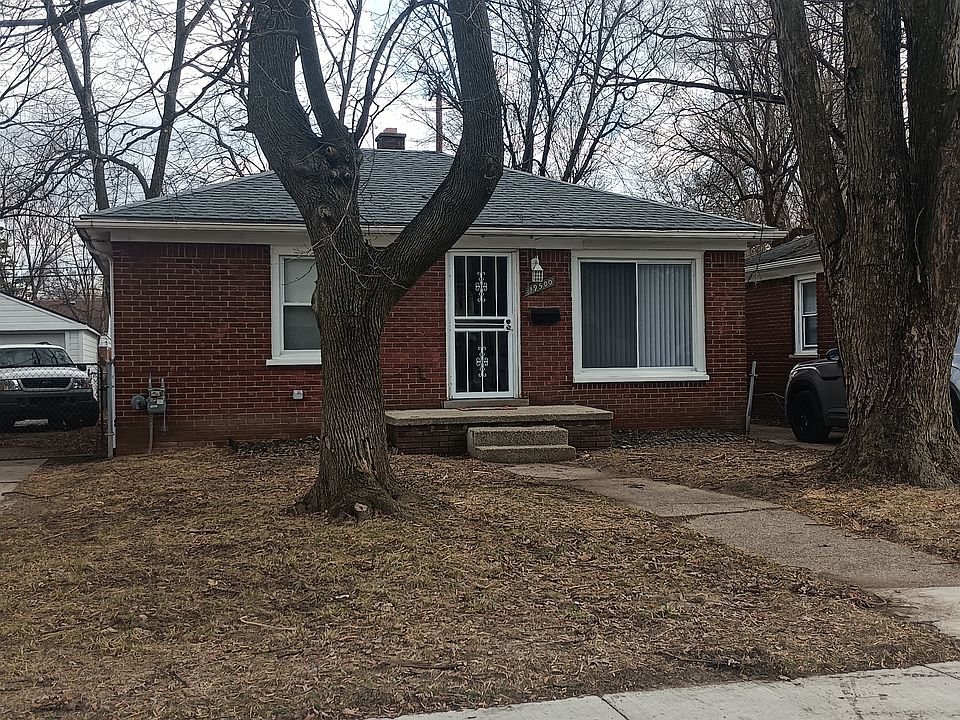 1st image of 19500 Lahser Rd