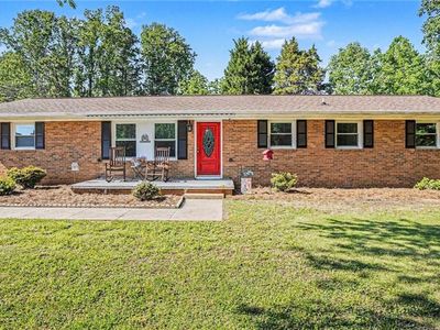 4219 Langden Dr, Winston Salem, NC, 27107
