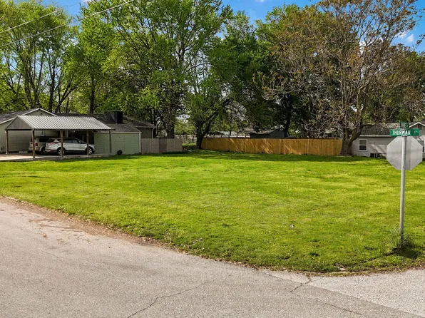 1221 S Market Street, Mt Vernon, MO 65712