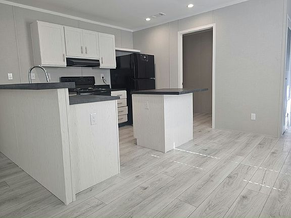 5th image of 5101 Redwood Dr N #5101RN