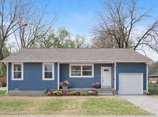 517 W Clyde Ave, Vinita, OK 74301