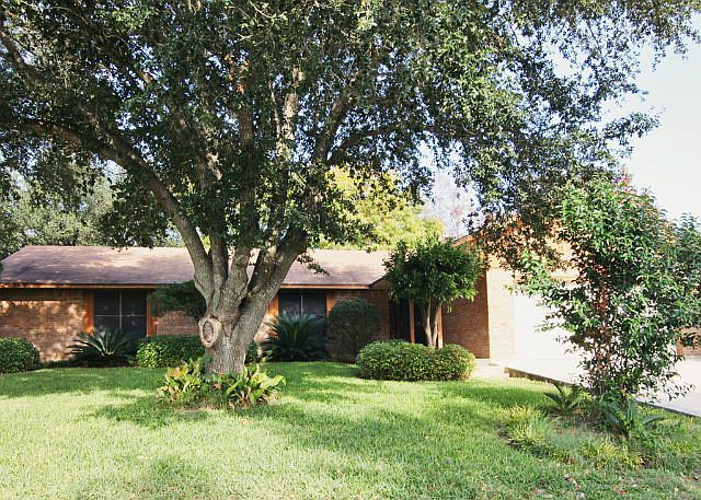 1st image of 1650 Allison Dr