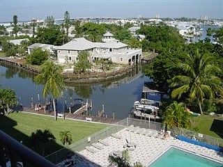 2nd image of 1511 Estero Blvd APT 409